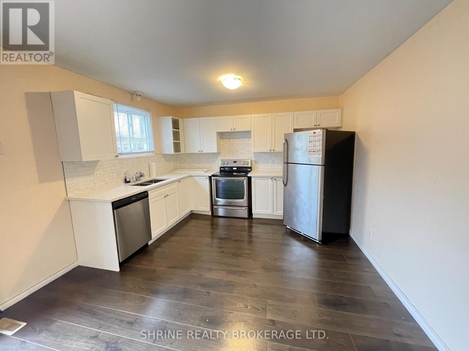 32 - 490 Third Street Property Photo 7
