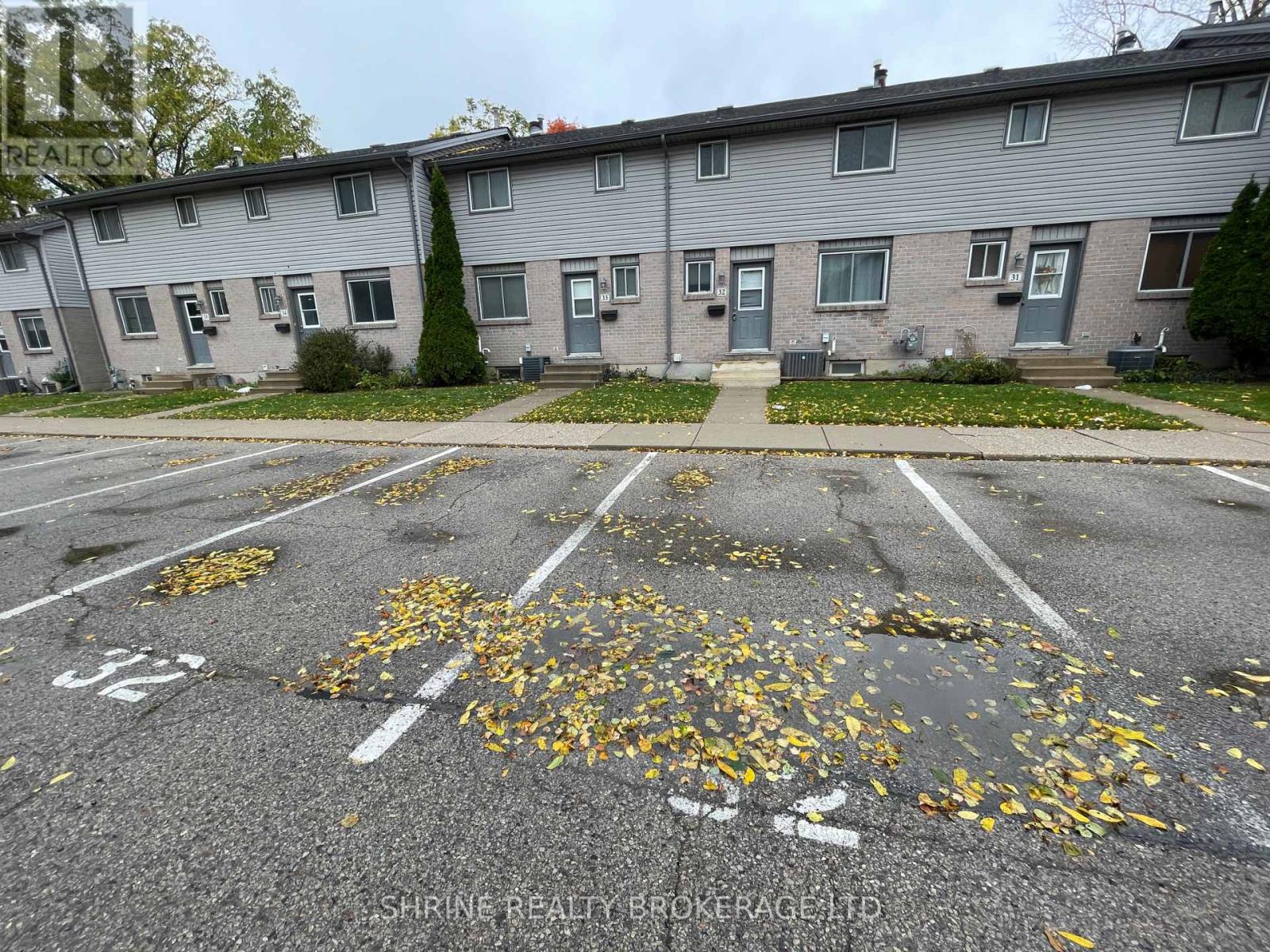 32 - 490 Third Street Property Photo 17