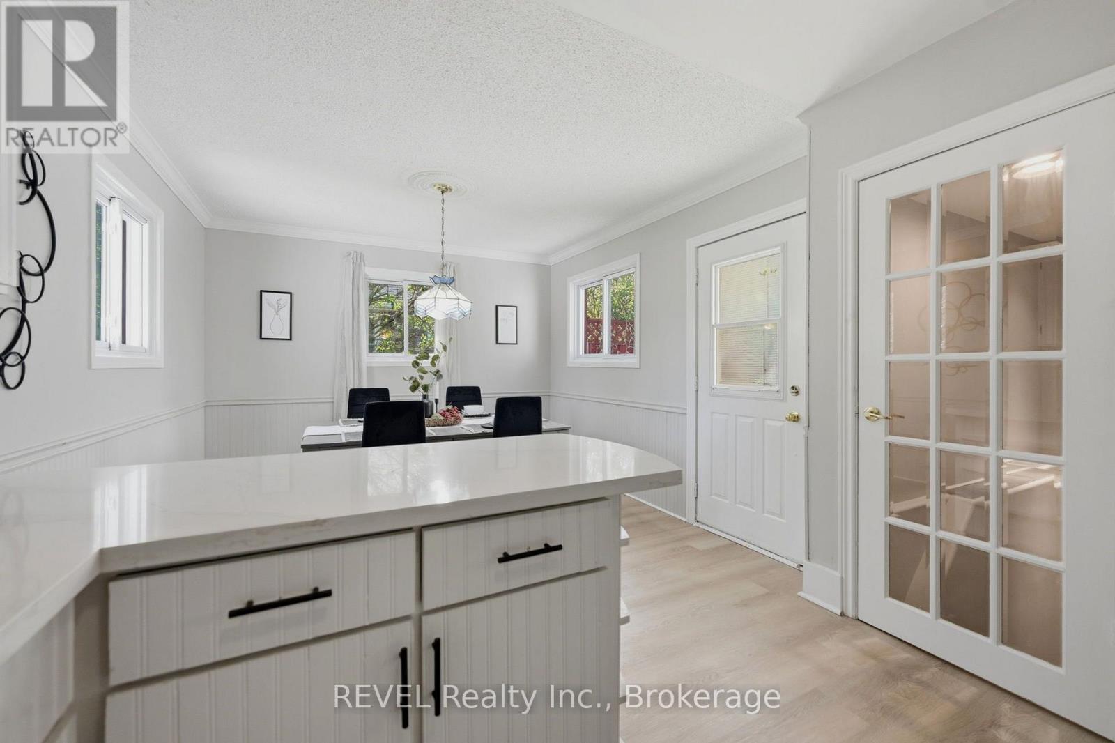 7962 Booth Street Property Photo 11