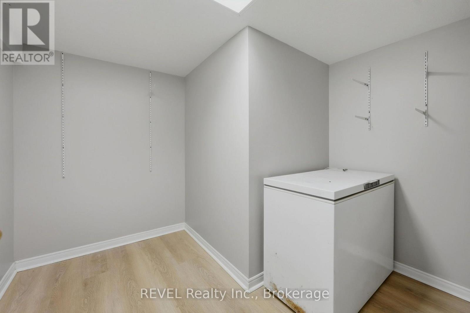 7962 Booth Street Property Photo 25