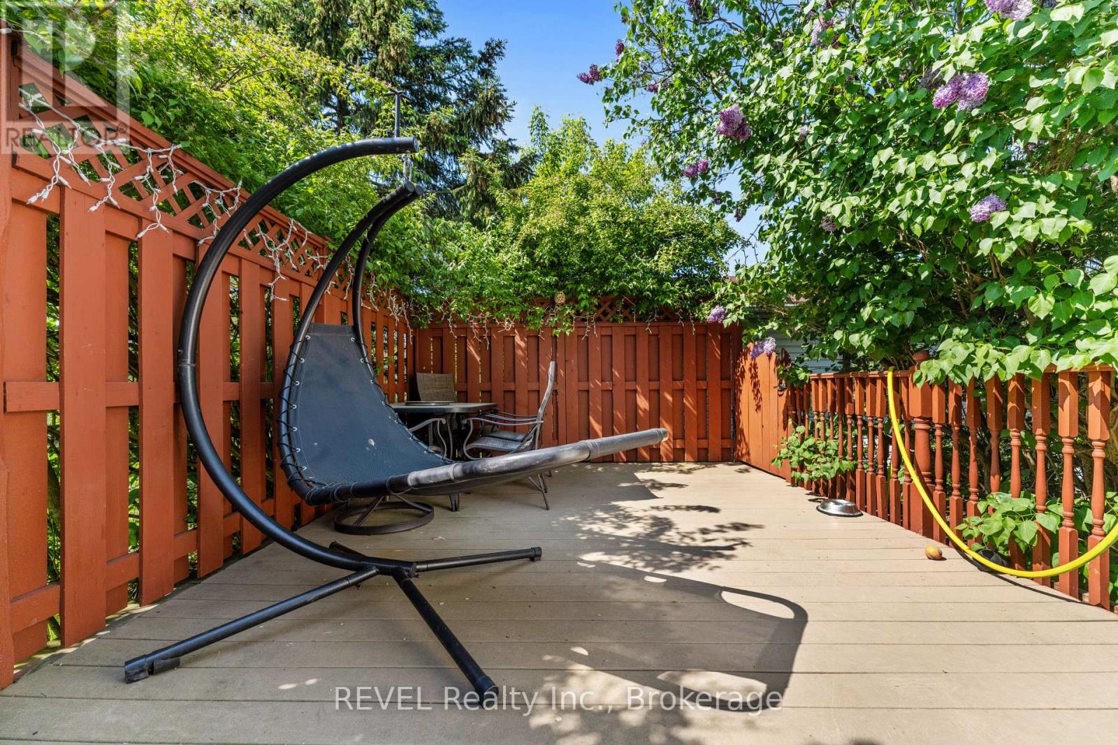7962 Booth Street Property Photo 27