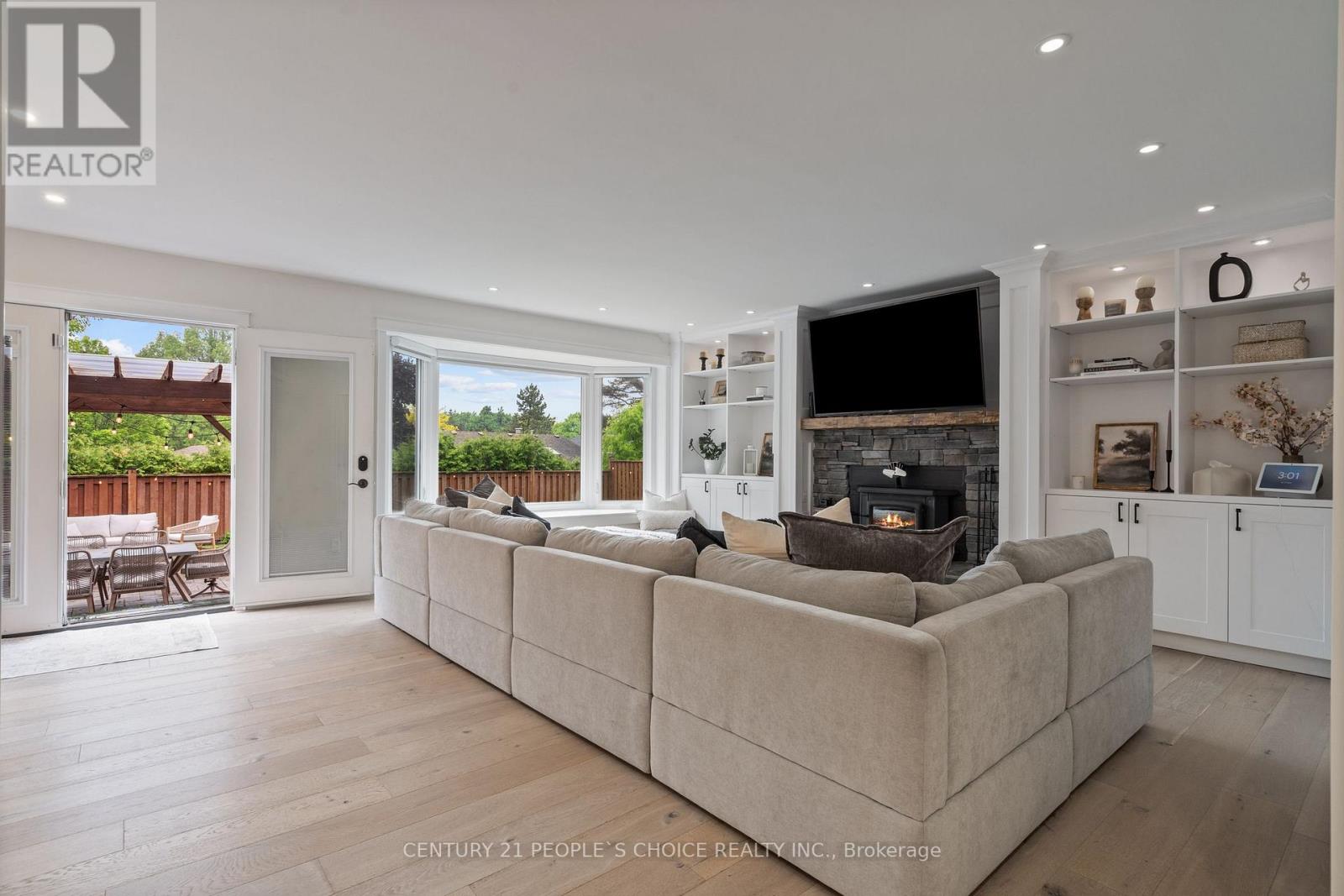 7 Carl Crescent Property Photo 15