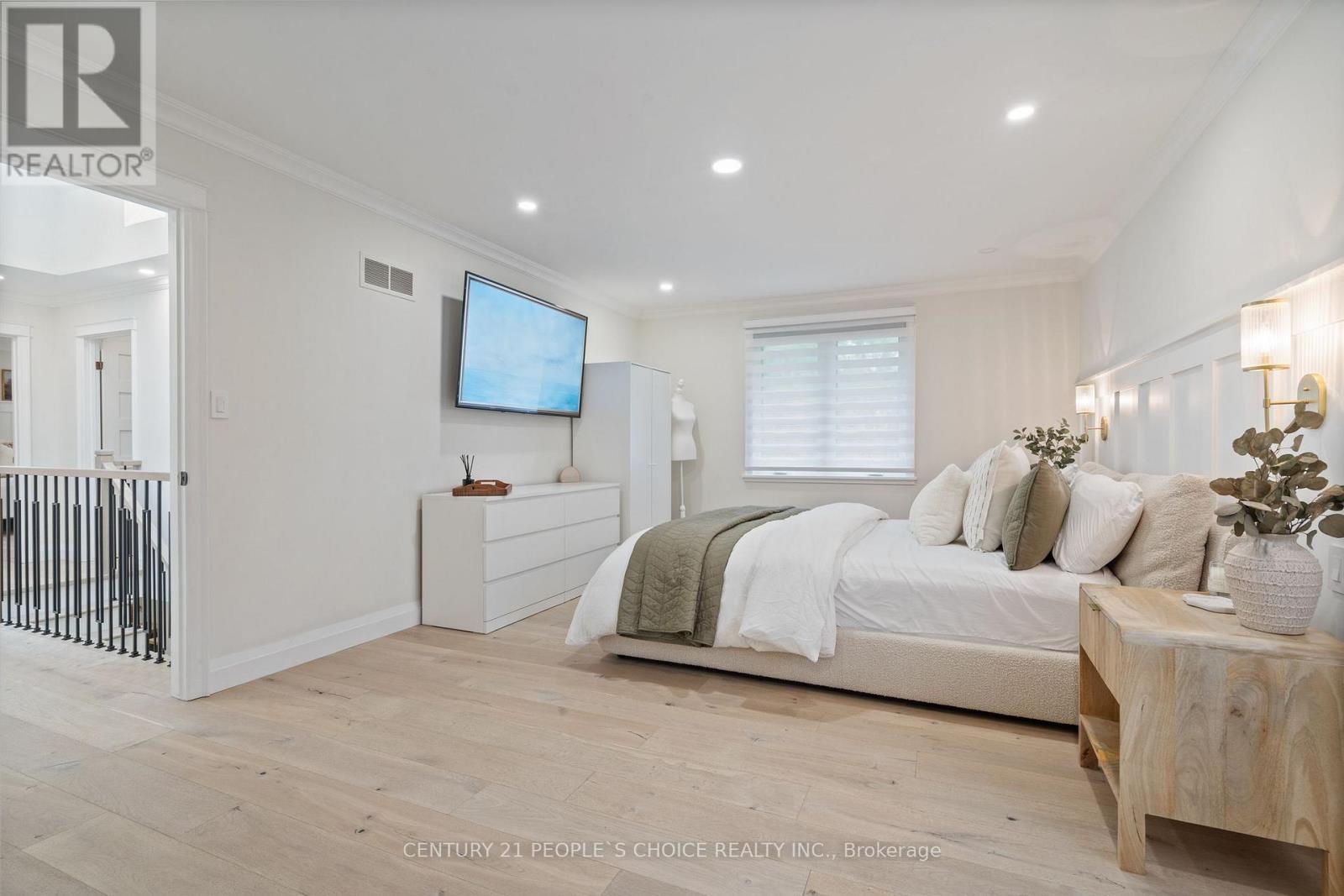 7 Carl Crescent Property Photo 20