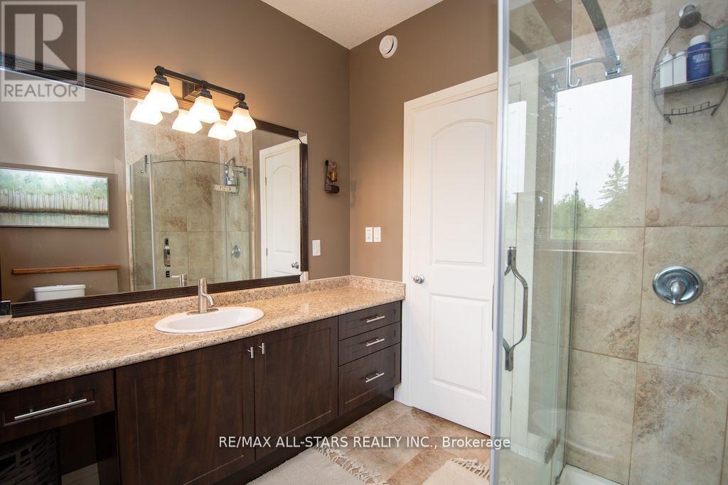 15 Rustlewood Avenue Property Photo 27
