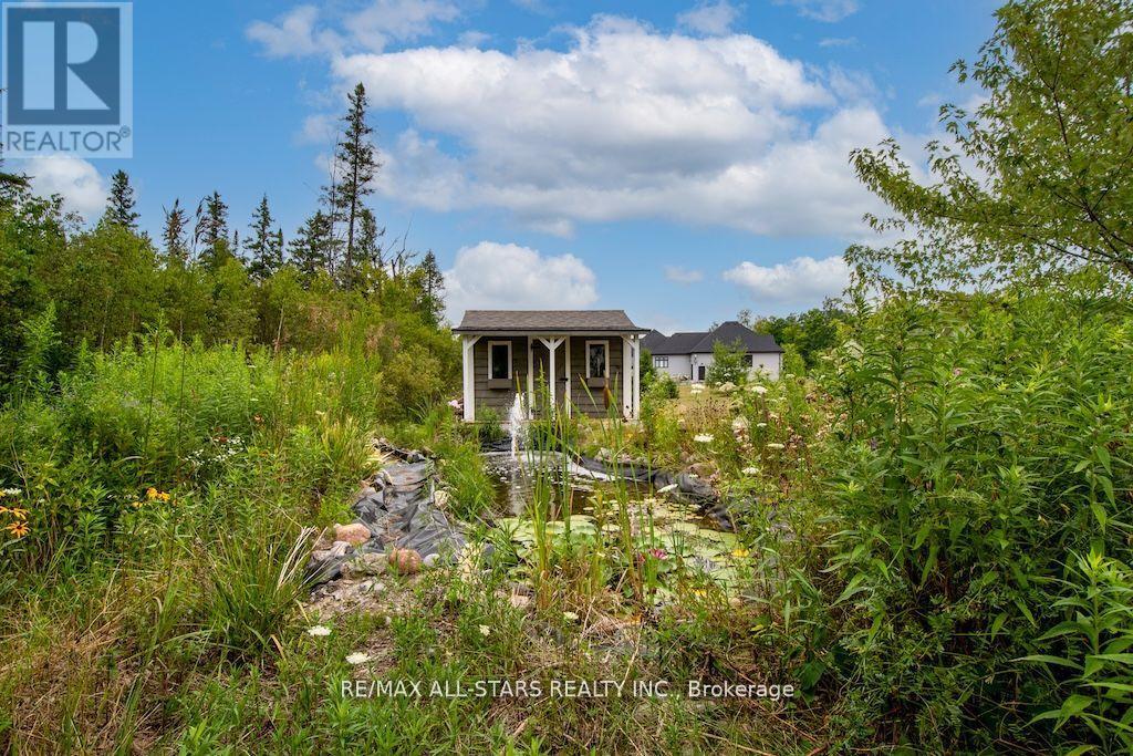 15 Rustlewood Avenue Property Photo 37
