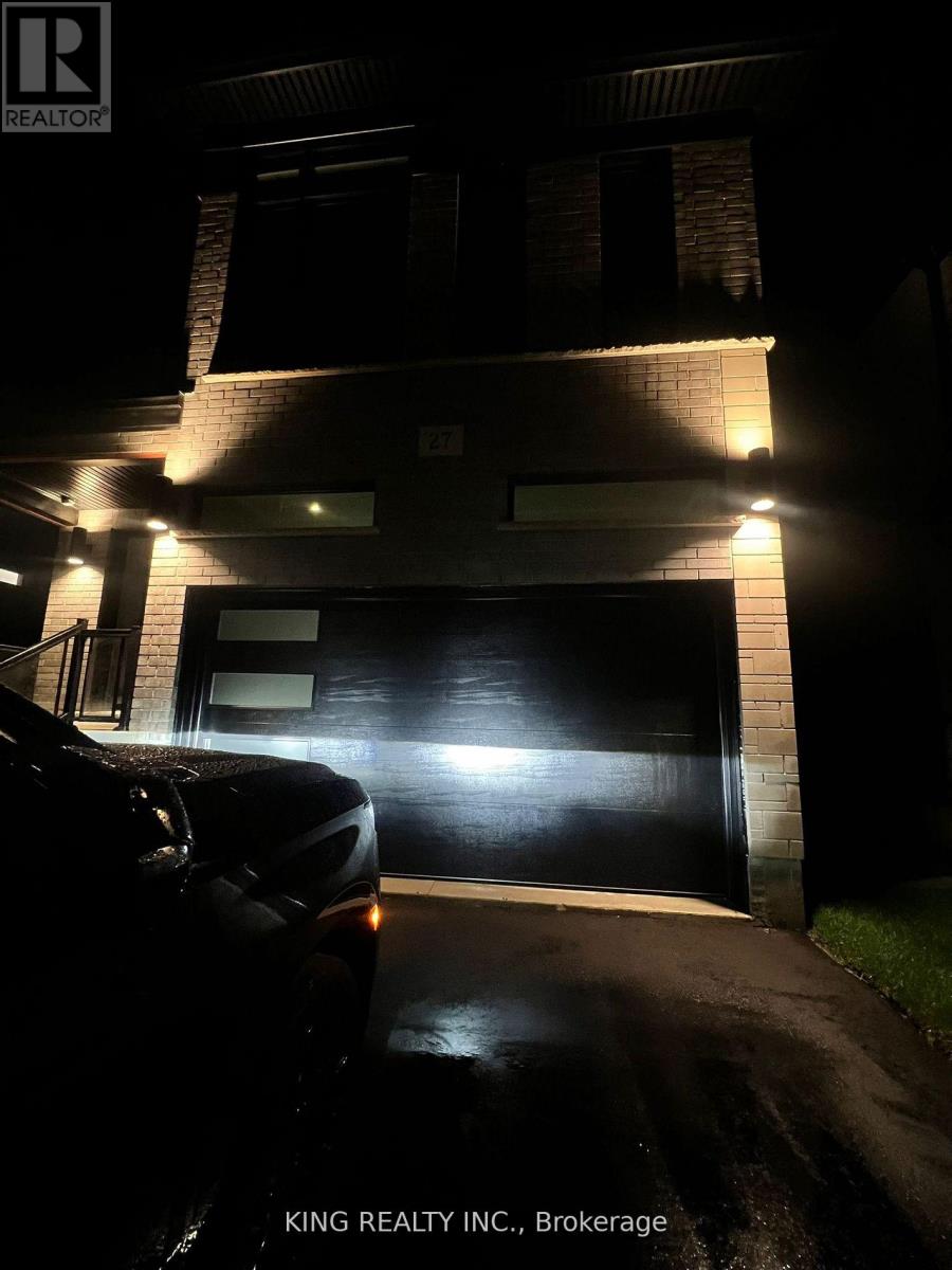 27 Carina Street Property Photo 1