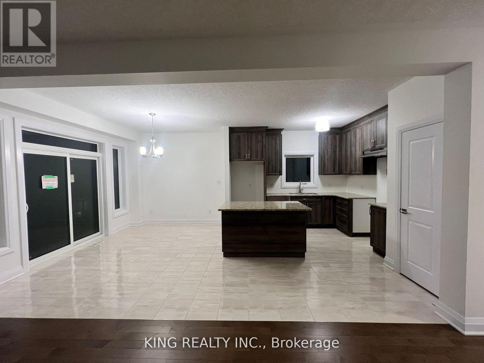 27 Carina Street Property Photo 18