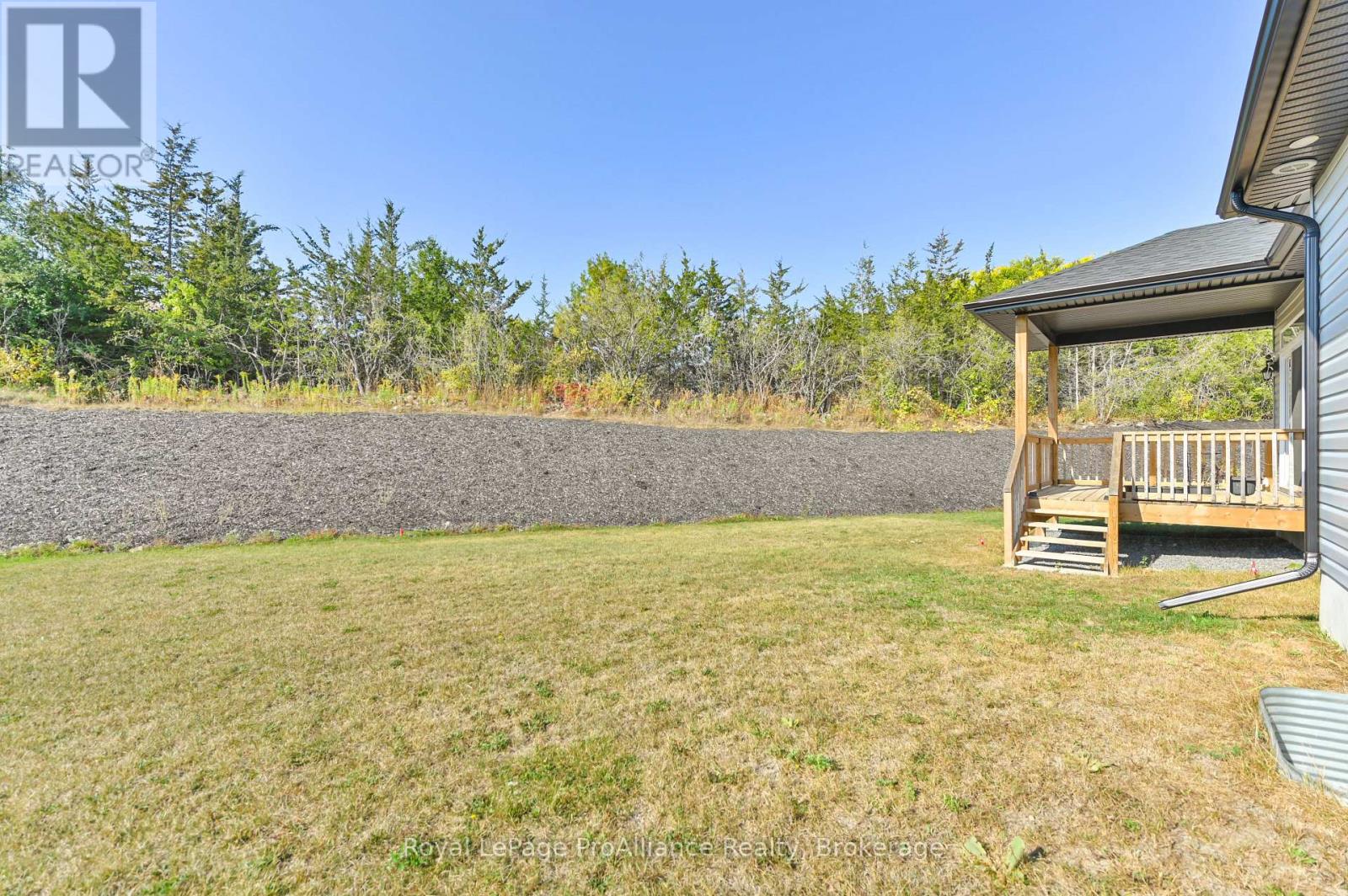 16 Lehtinen Crescent Property Photo 25