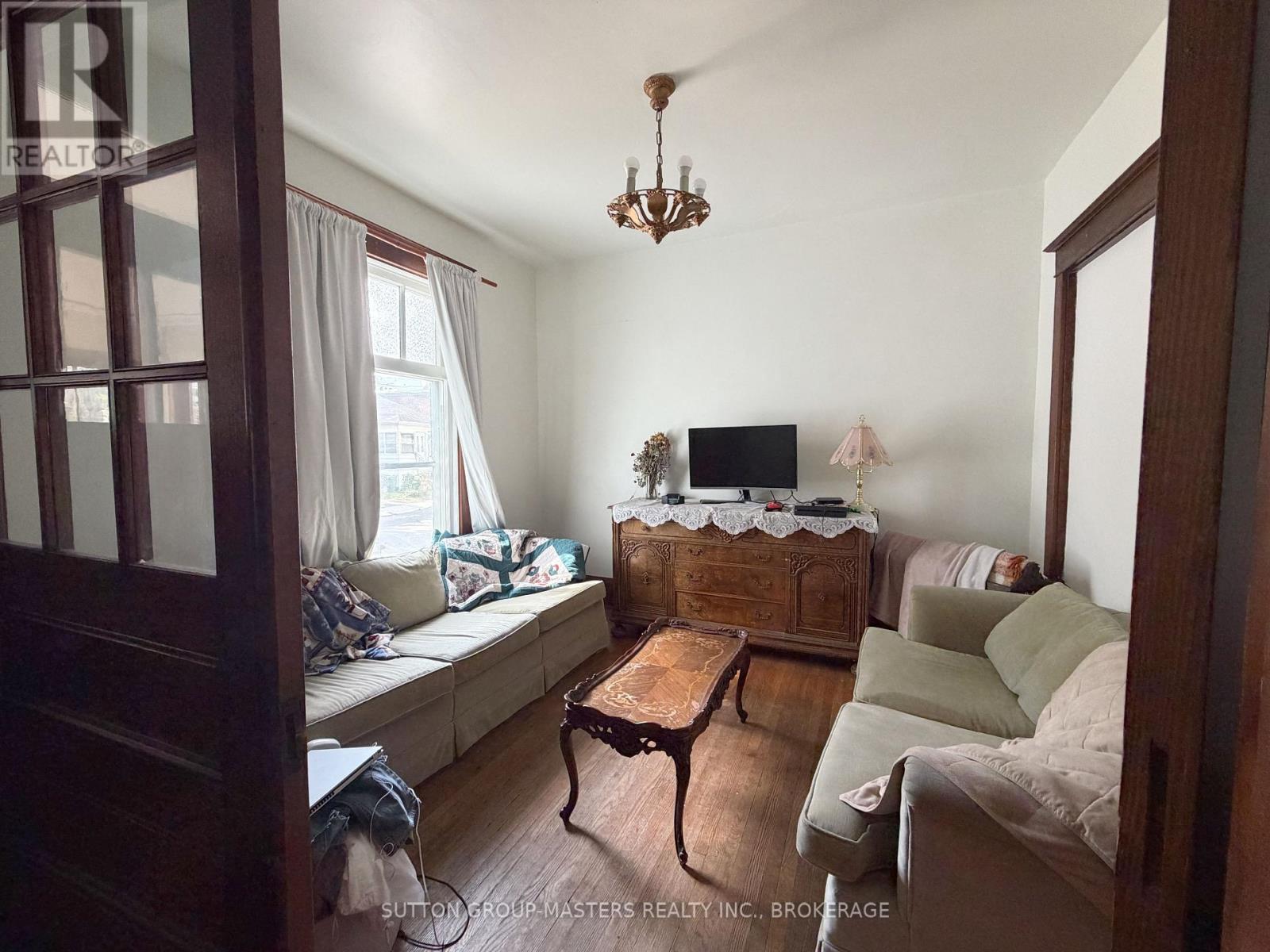 85 Hamilton Street Property Photo 14