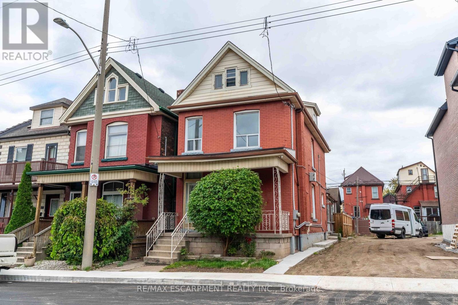 58 St. Matthews Avenue Property Photo 1