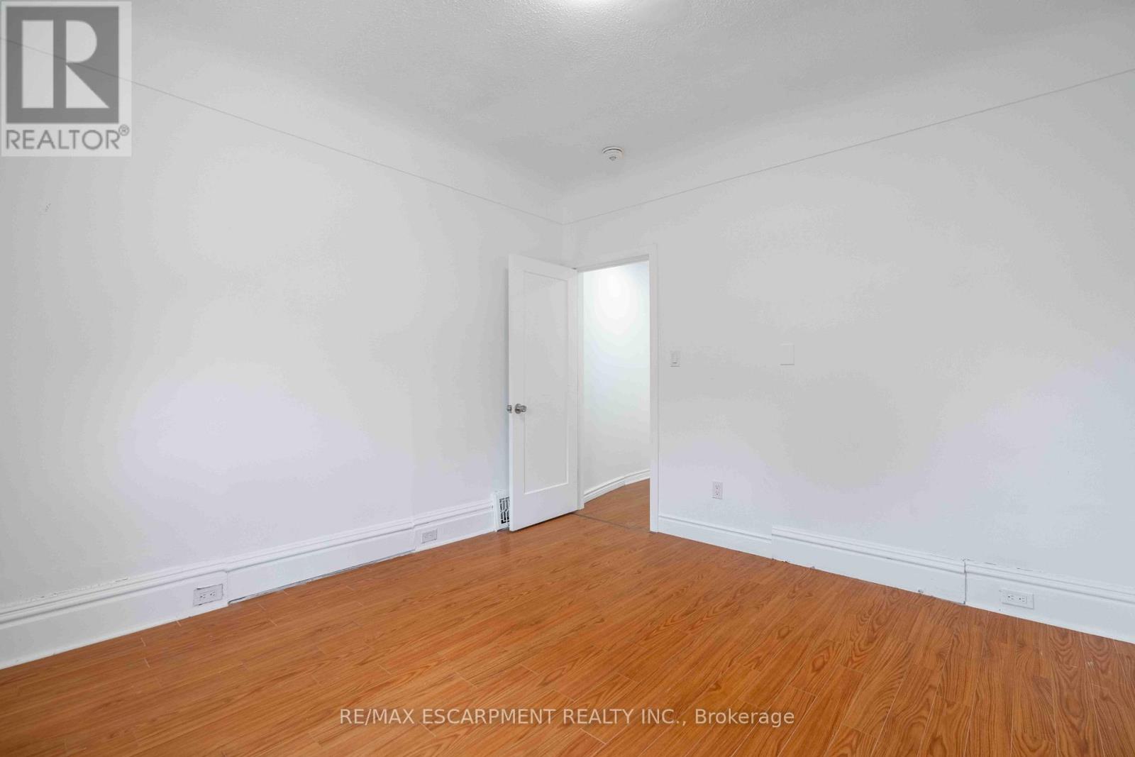 58 St. Matthews Avenue Property Photo 34
