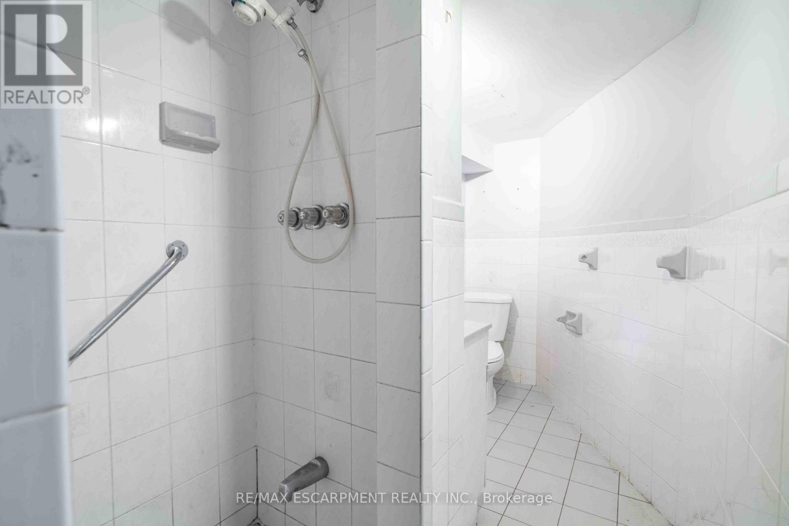 58 St. Matthews Avenue Property Photo 40