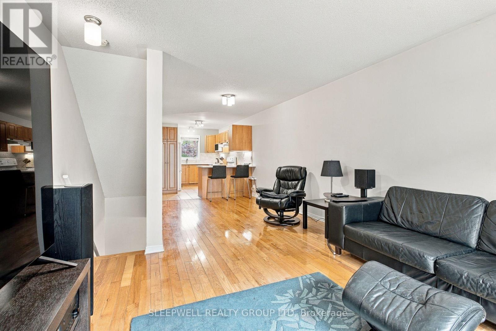 12 Maclean Street Property Photo 6