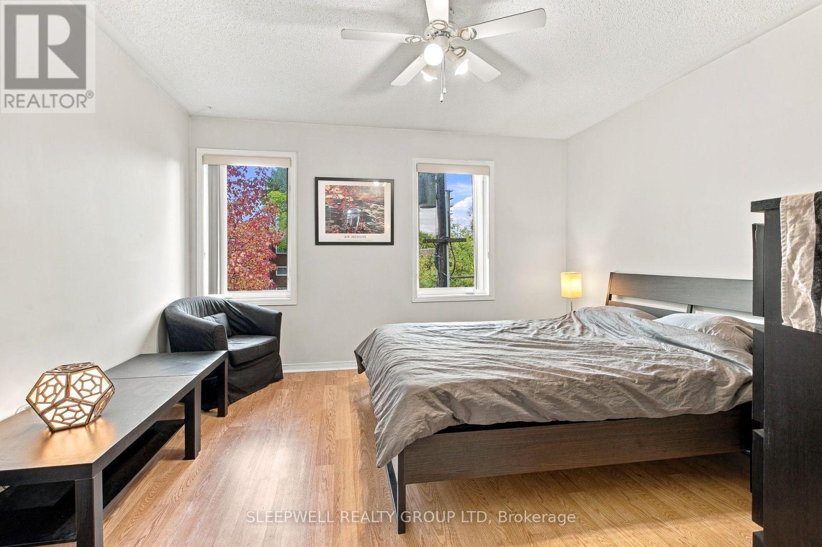 12 Maclean Street Property Photo 15