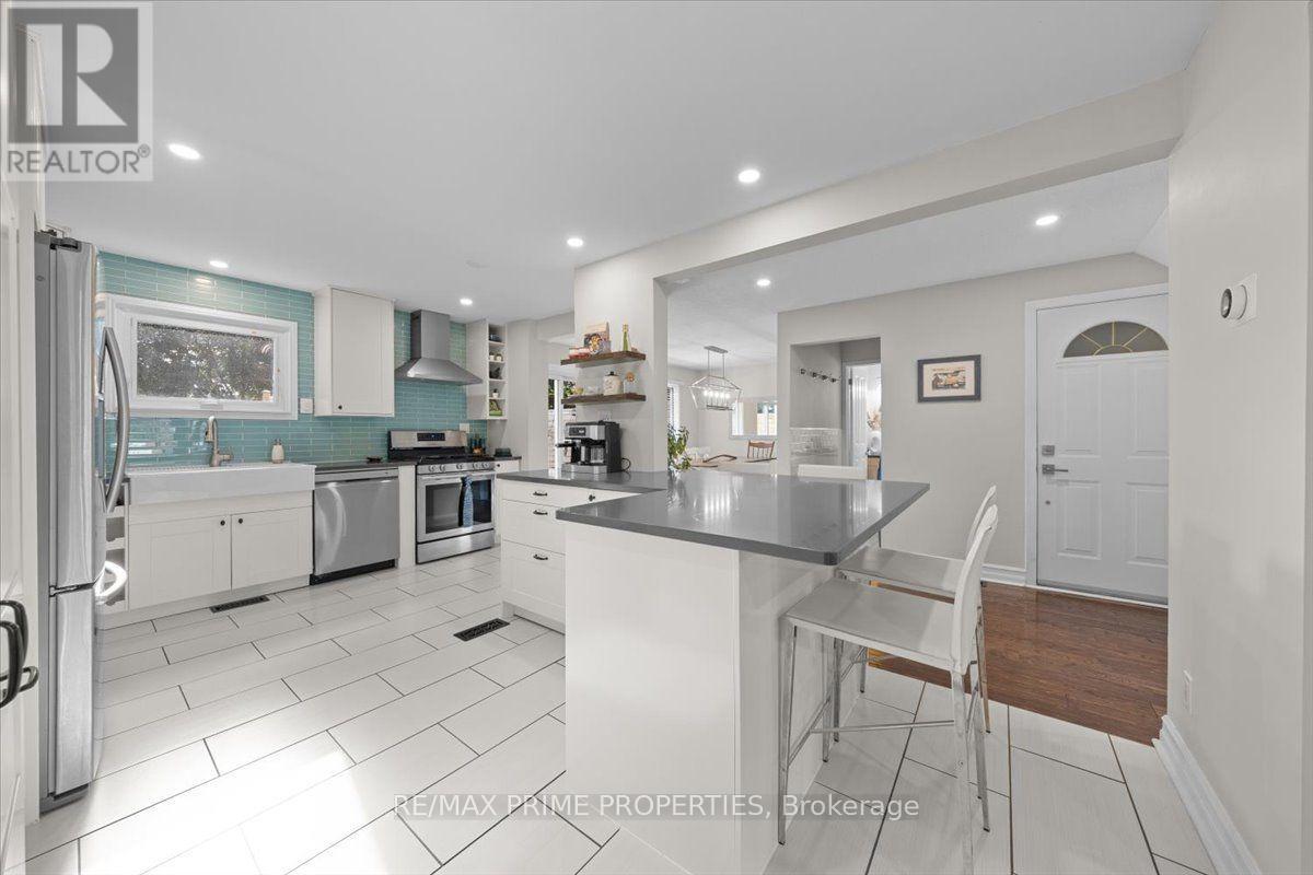 78 Fieldgate Drive Property Photo 9