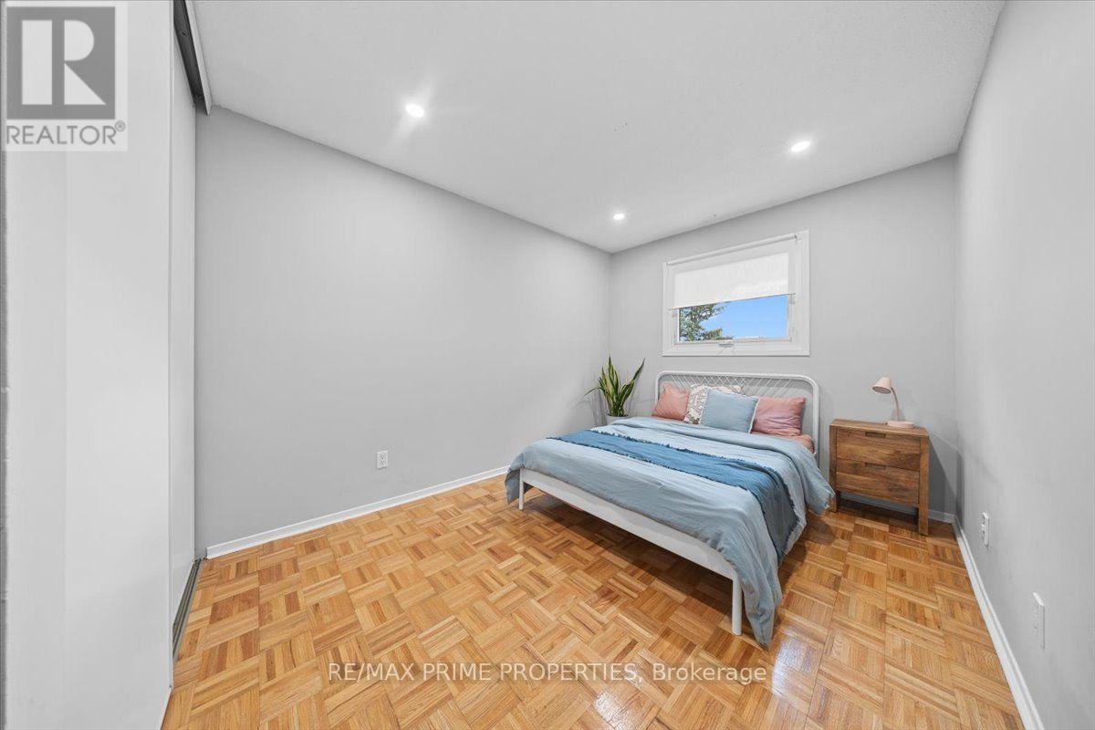 78 Fieldgate Drive Property Photo 31