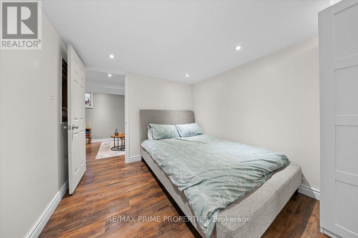 78 Fieldgate Drive Property Photo 38