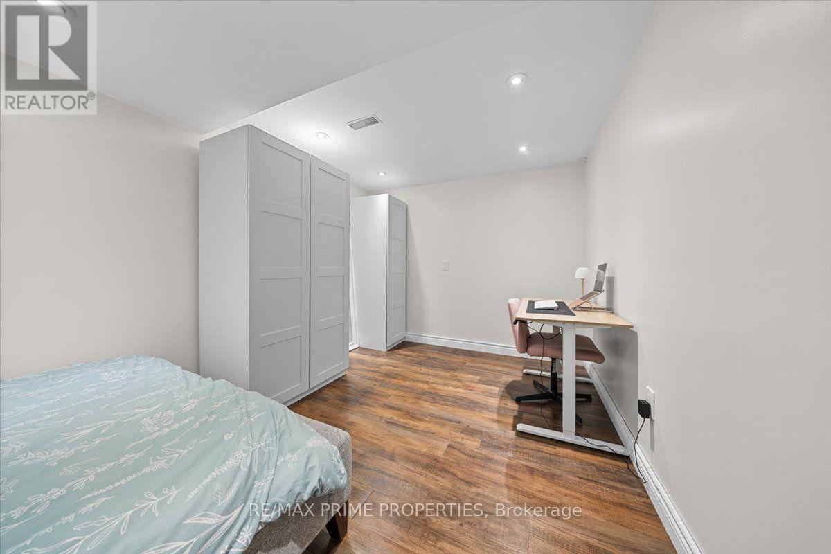 78 Fieldgate Drive Property Photo 39