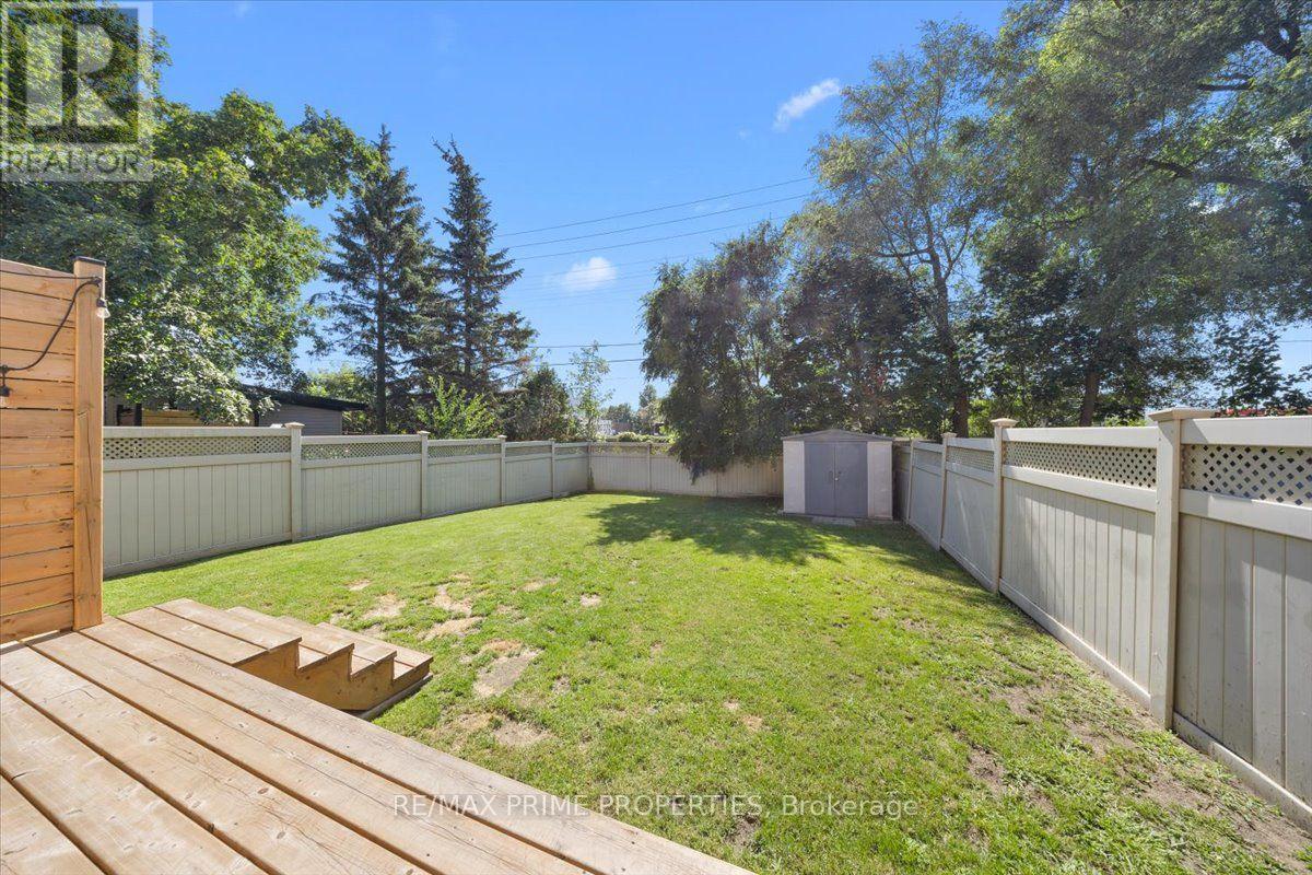 78 Fieldgate Drive Property Photo 42