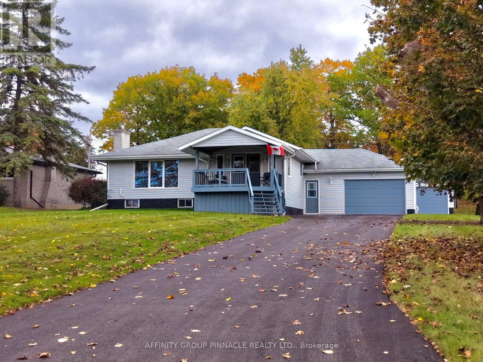 30 Cove Road Property Photo 2