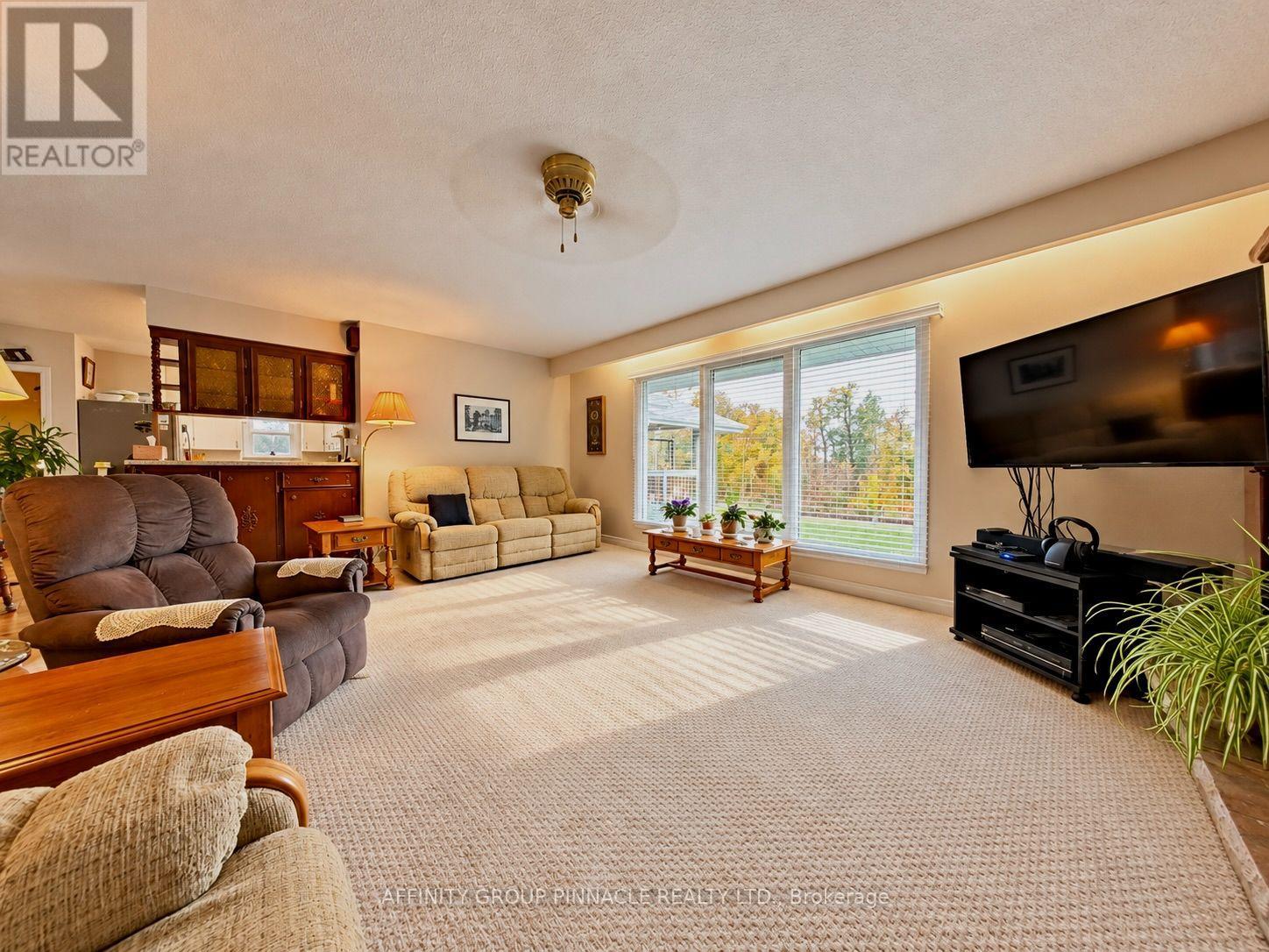 30 Cove Road Property Photo 20