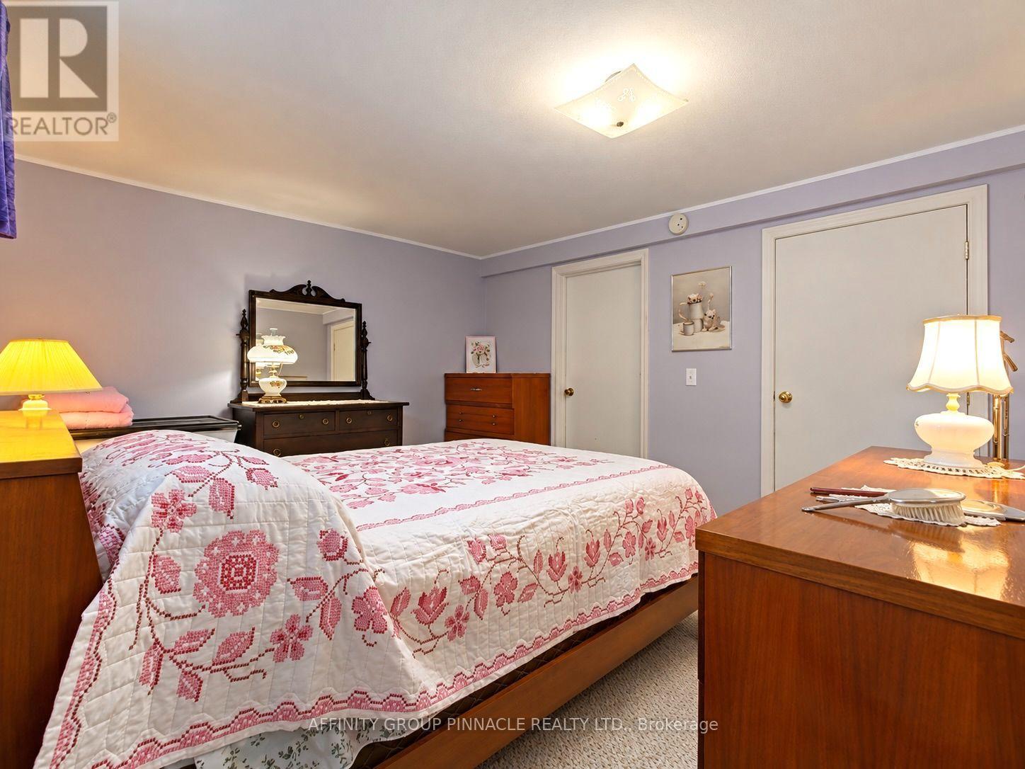 30 Cove Road Property Photo 28