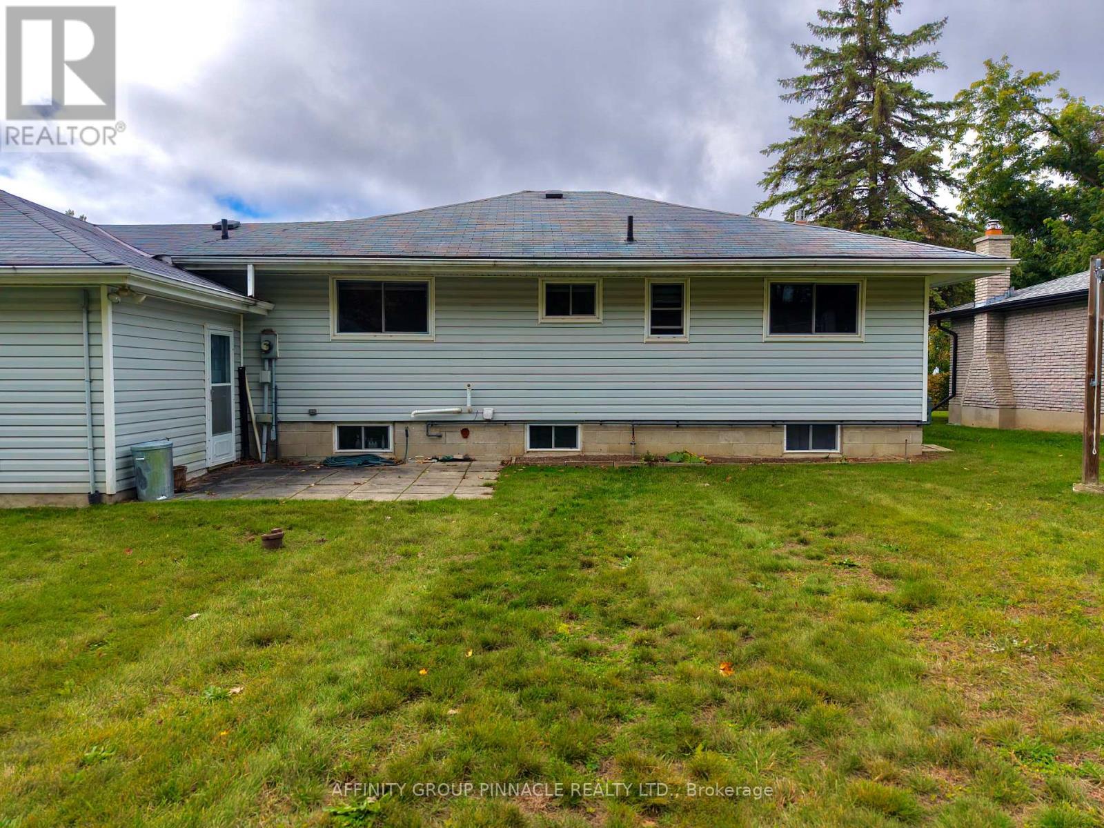 30 Cove Road Property Photo 33