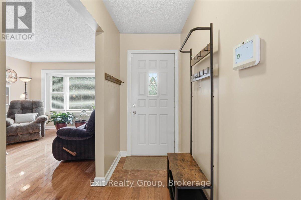 427 Townsend Road Property Photo 5