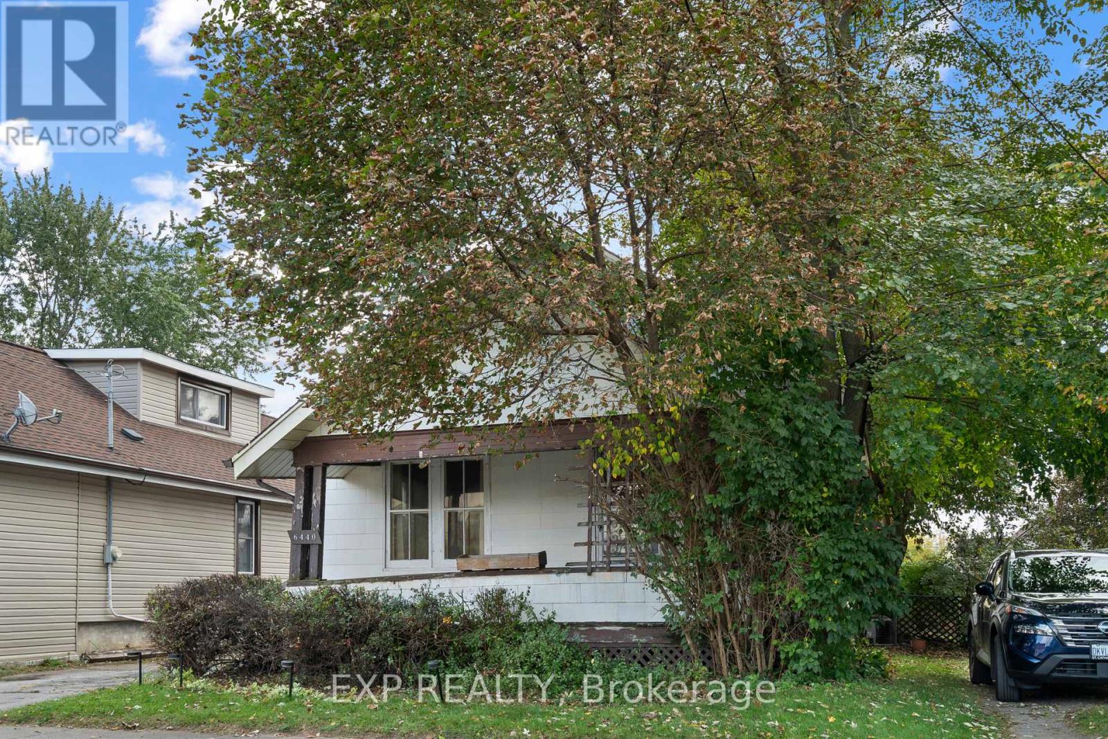 6440 Ker Street Property Photo 3