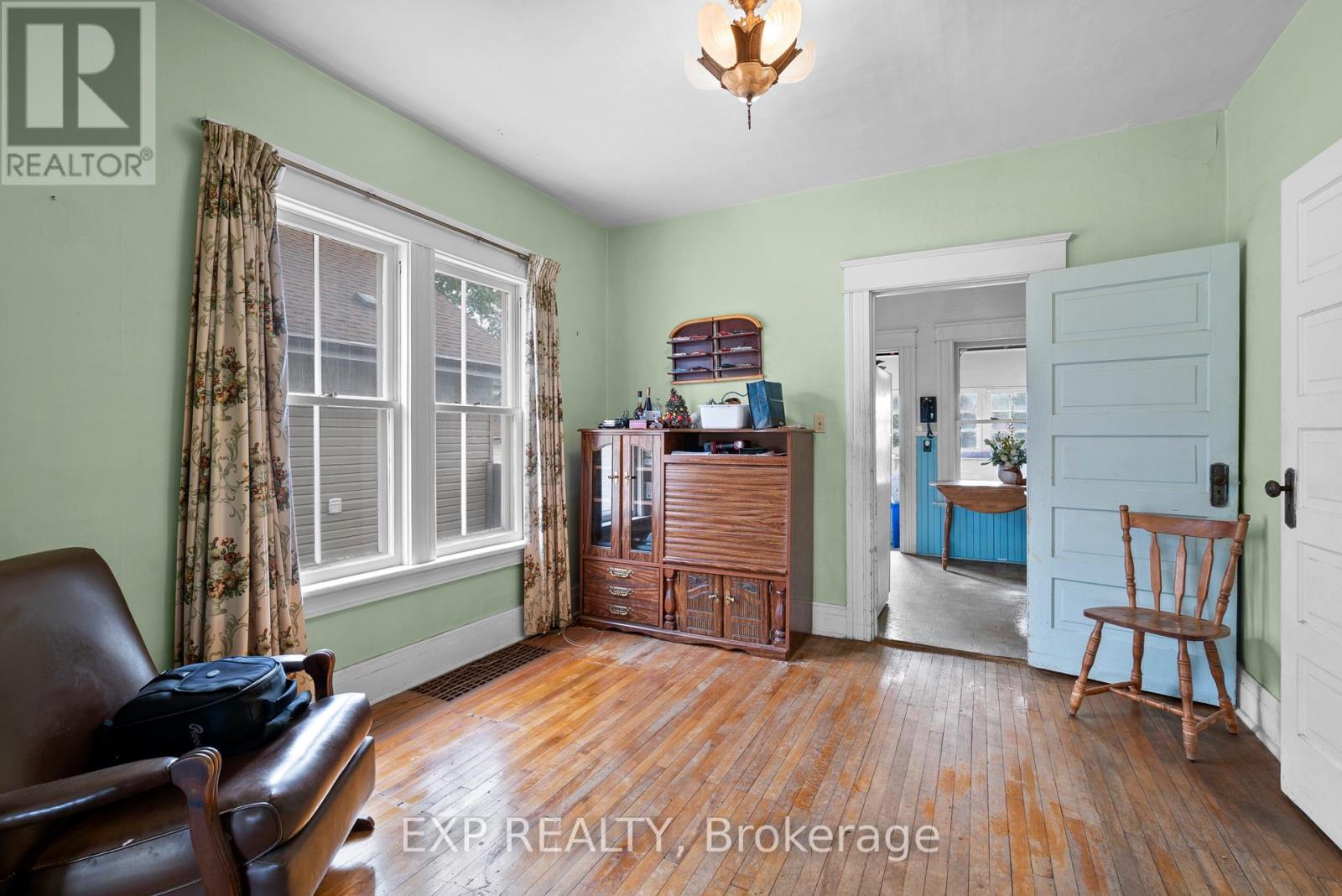 6440 Ker Street Property Photo 8
