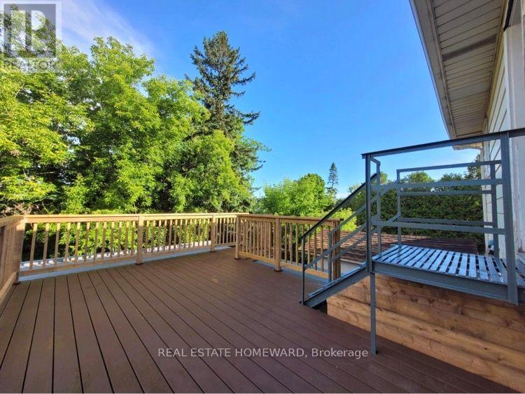 228 East 25th Street Property Photo 4