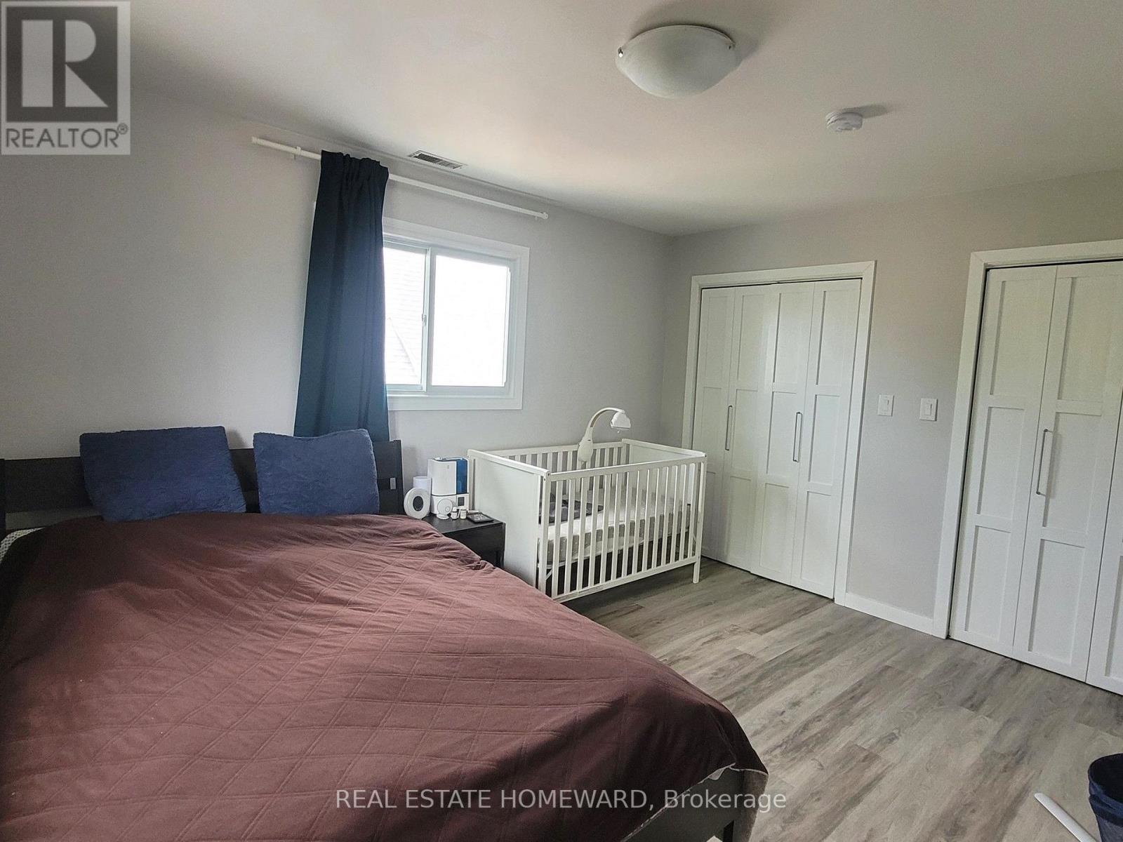 228 East 25th Street Property Photo 8