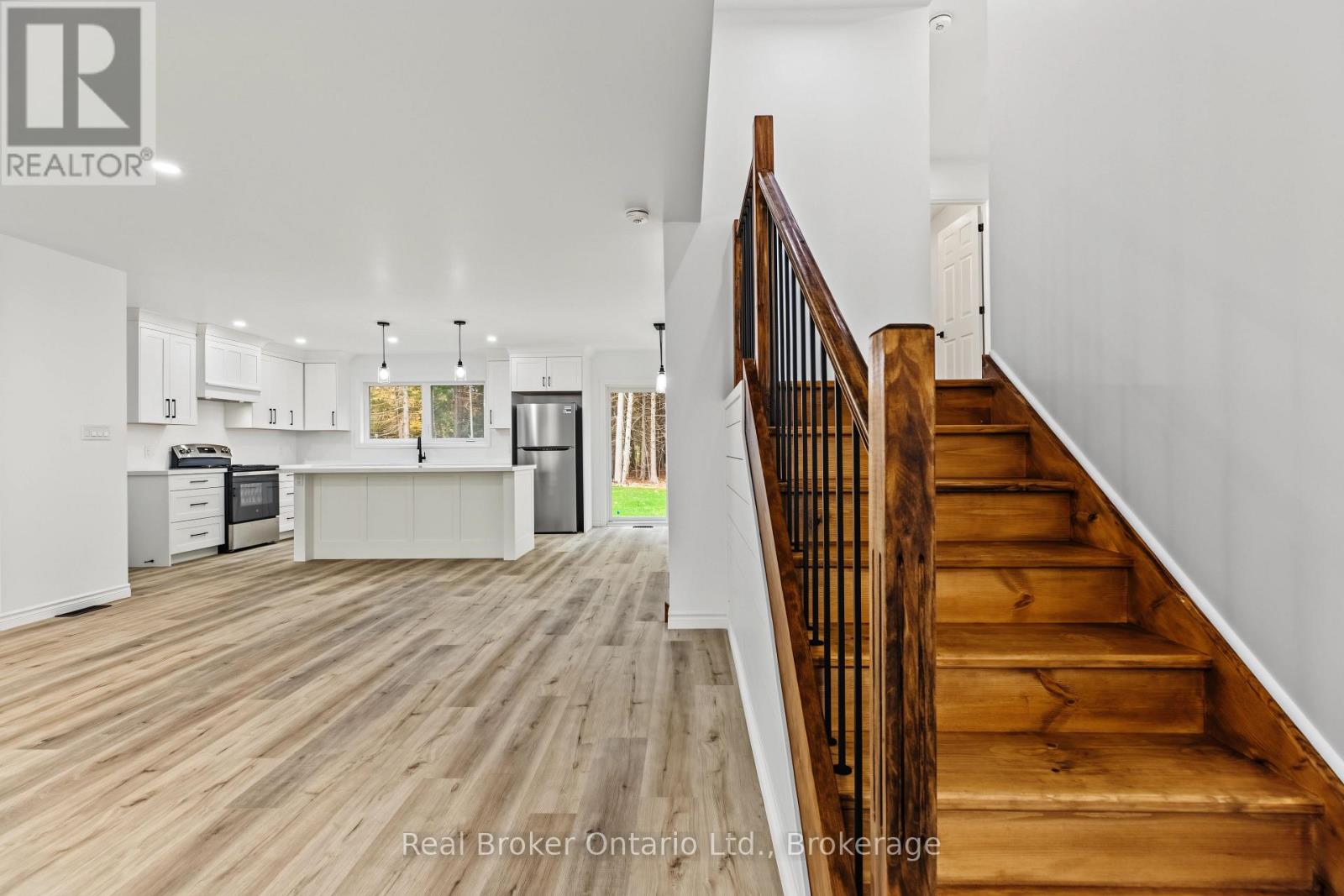 155 Canrobert Street Property Photo 11