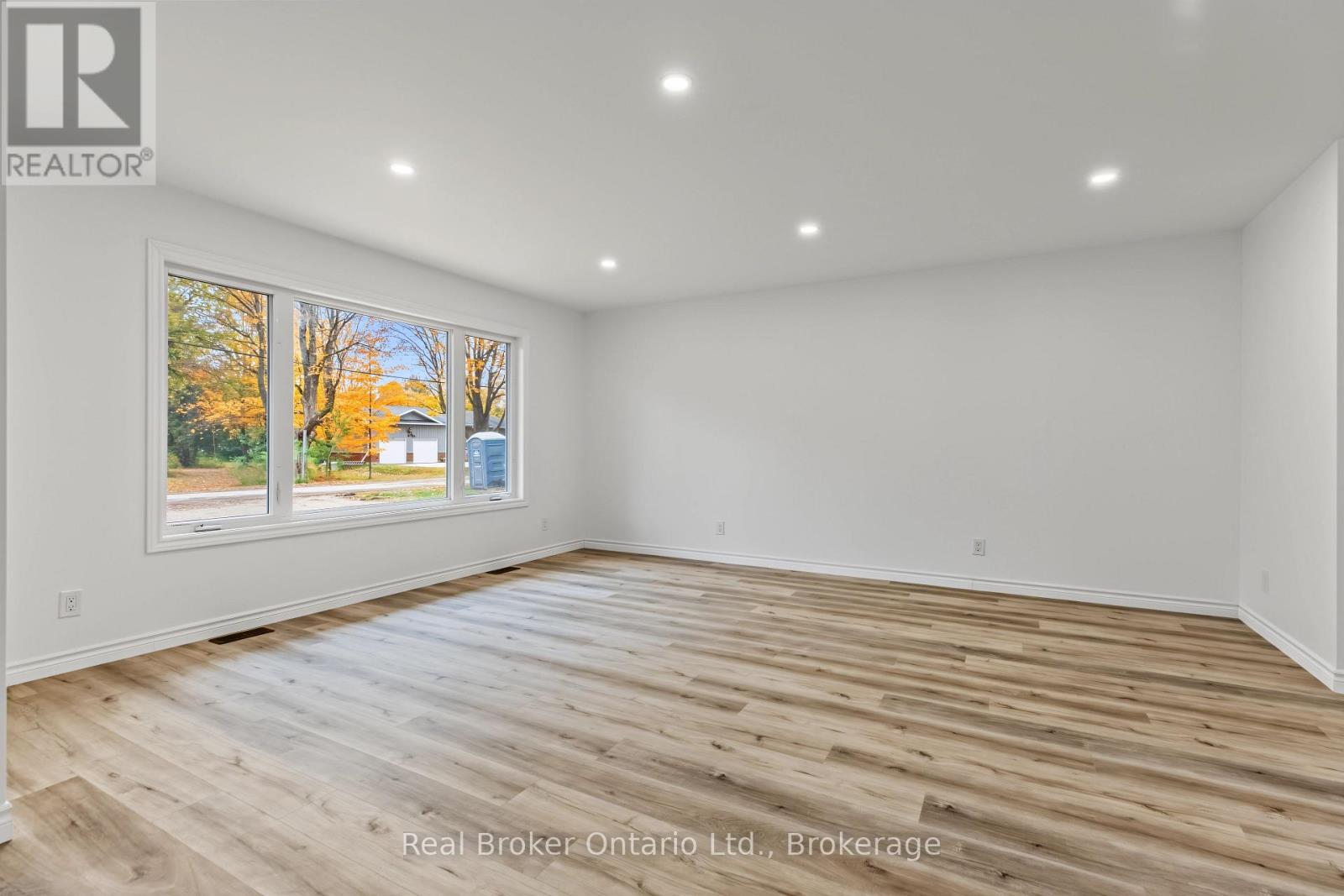 155 Canrobert Street Property Photo 13