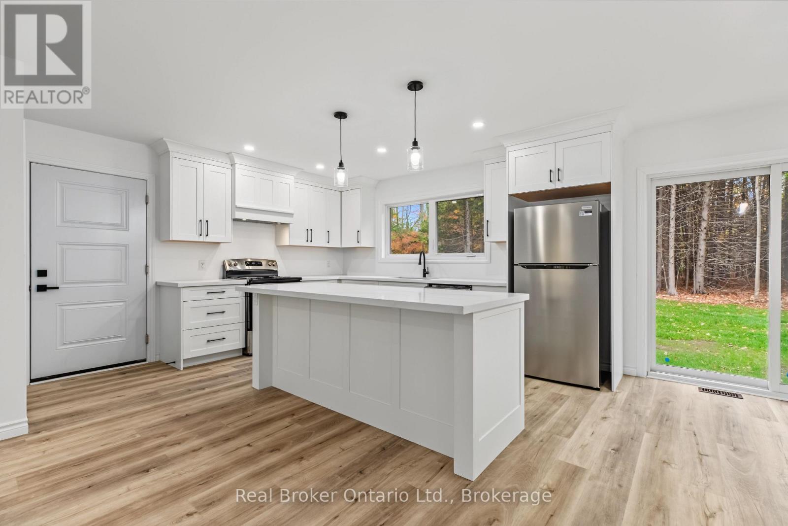 155 Canrobert Street Property Photo 17