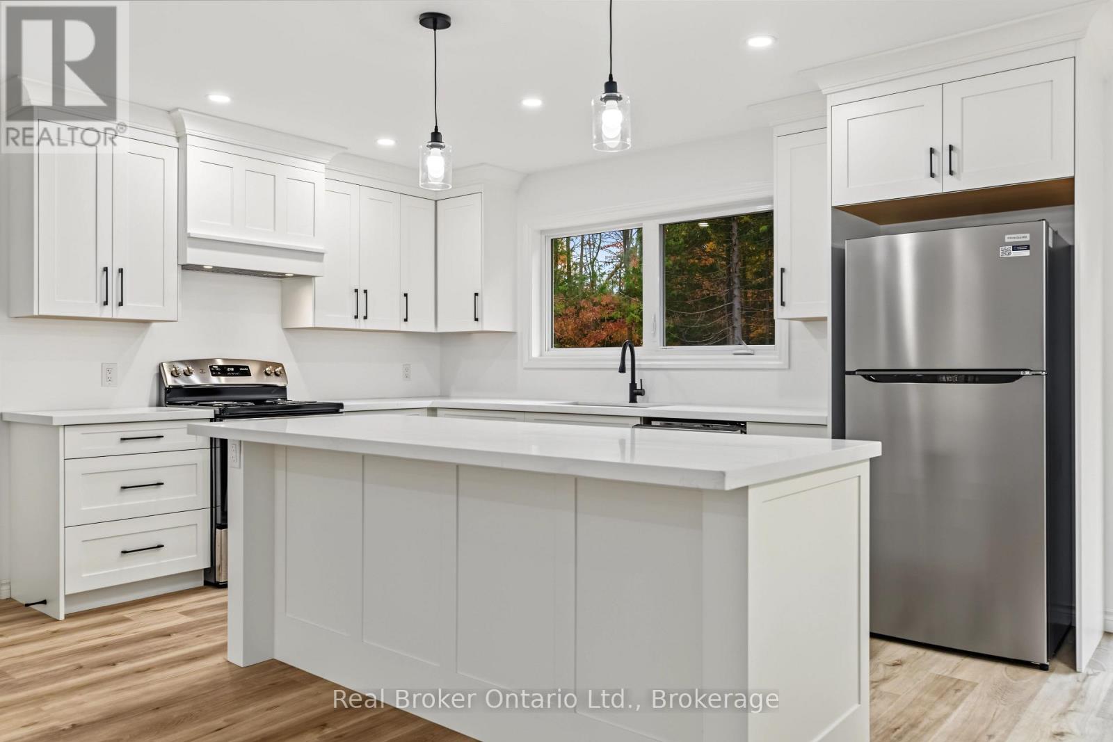 155 Canrobert Street Property Photo 18