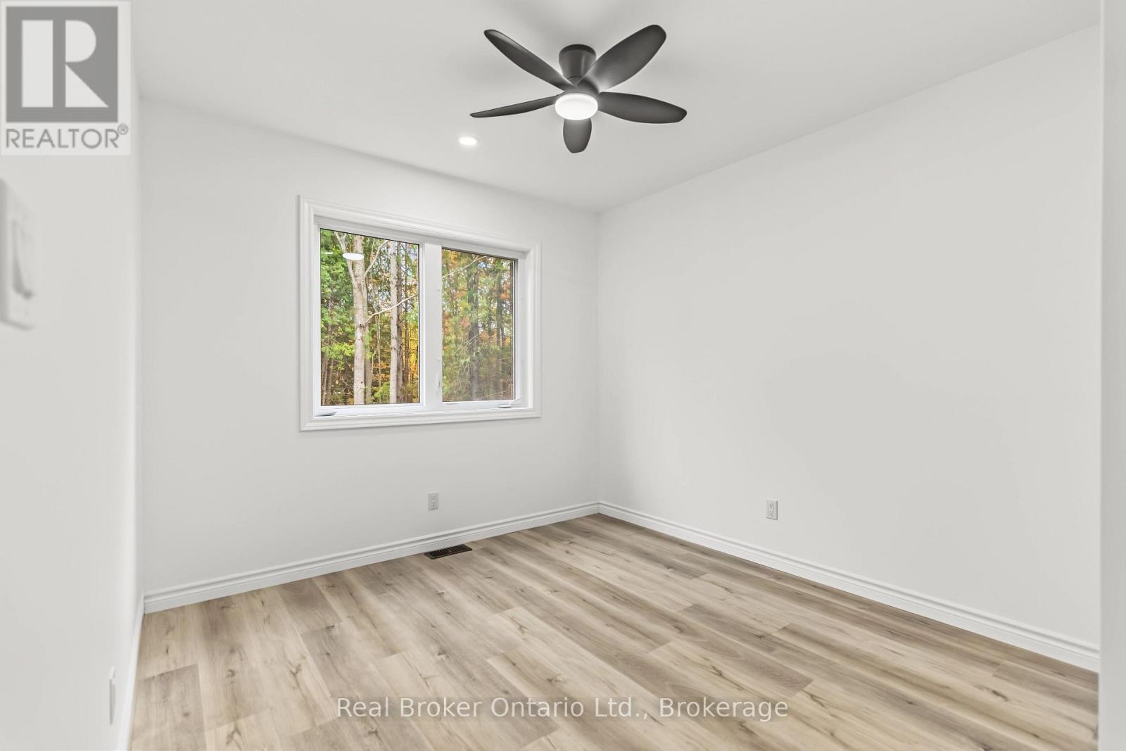 155 Canrobert Street Property Photo 31