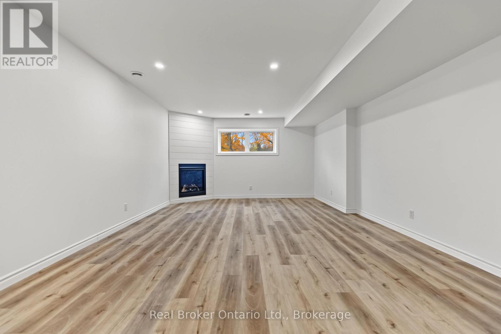 155 Canrobert Street Property Photo 36