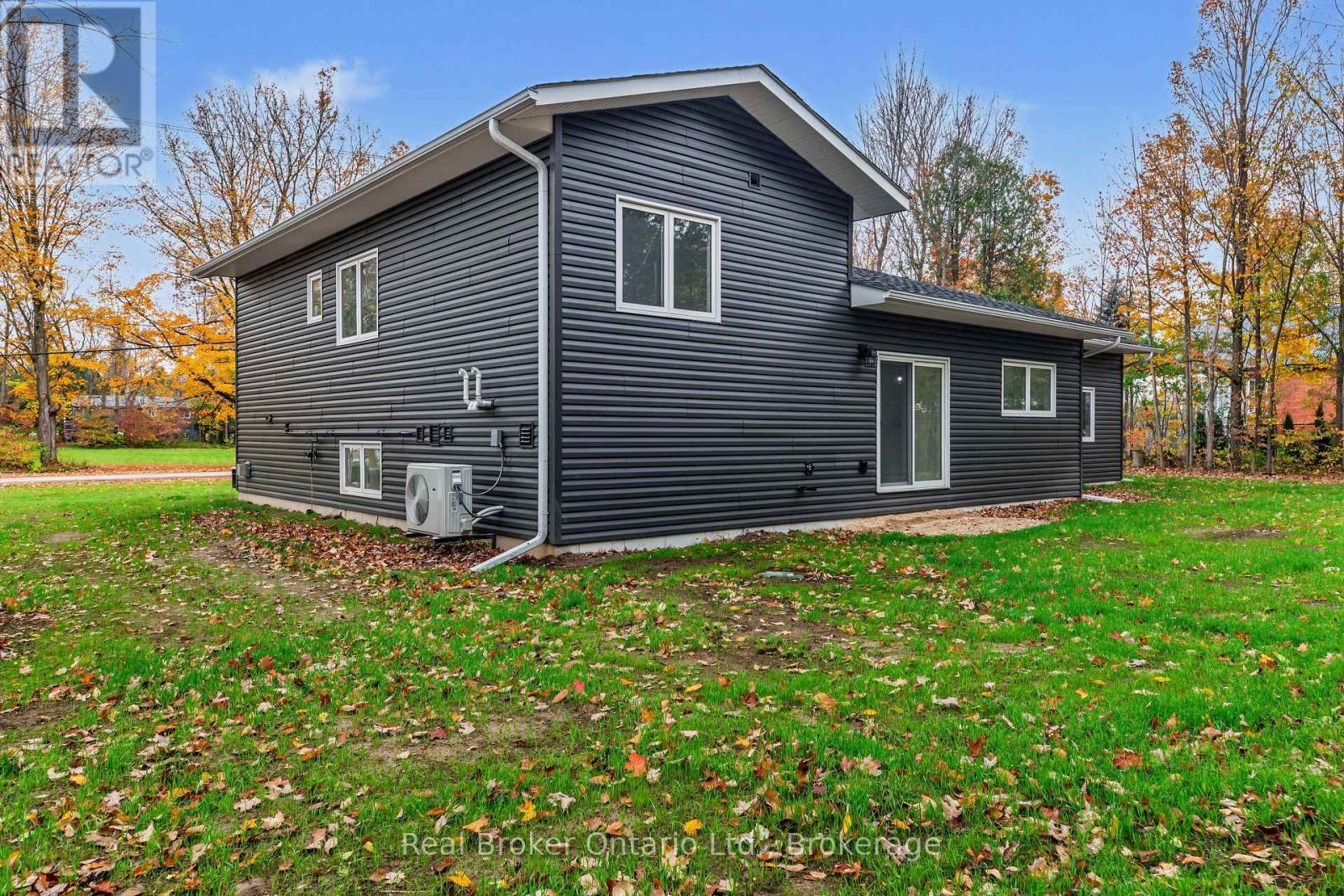 155 Canrobert Street Property Photo 44