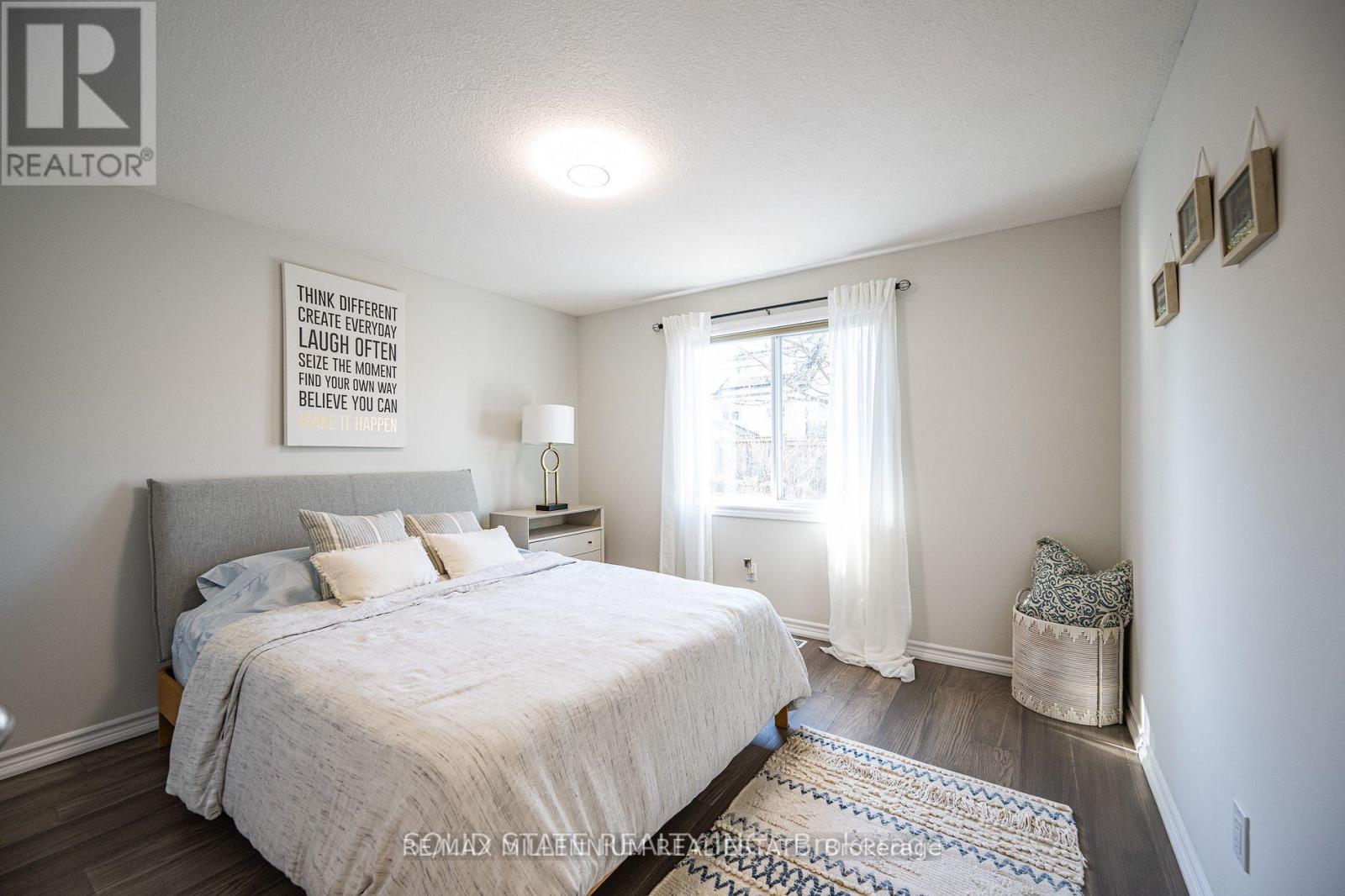 17 Darnell Road Property Photo 13
