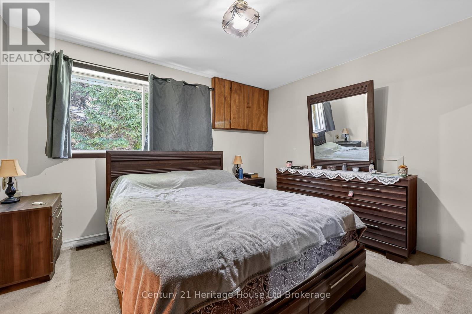 15067 Elginfield Road Property Photo 16