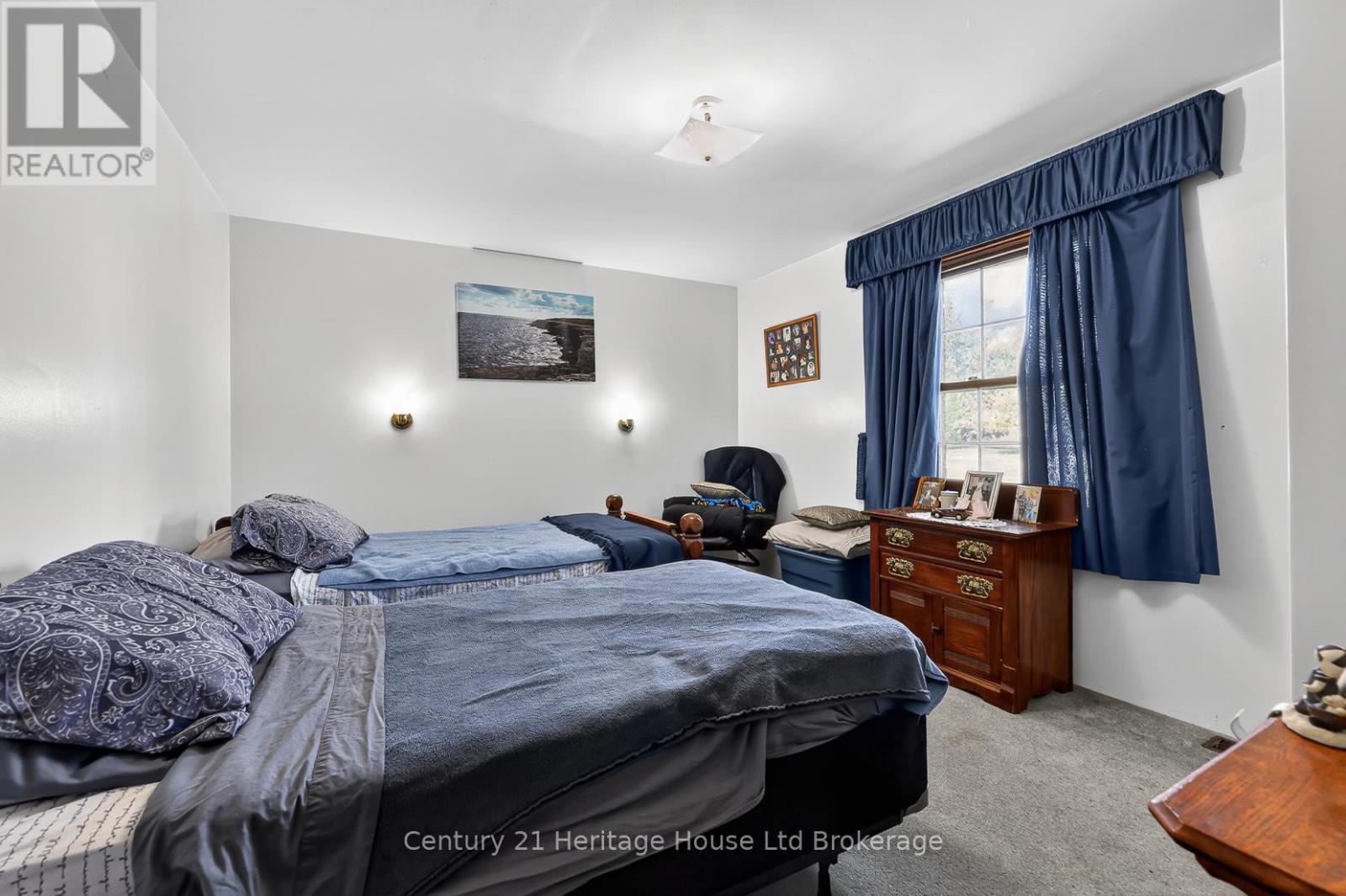 15067 Elginfield Road Property Photo 18