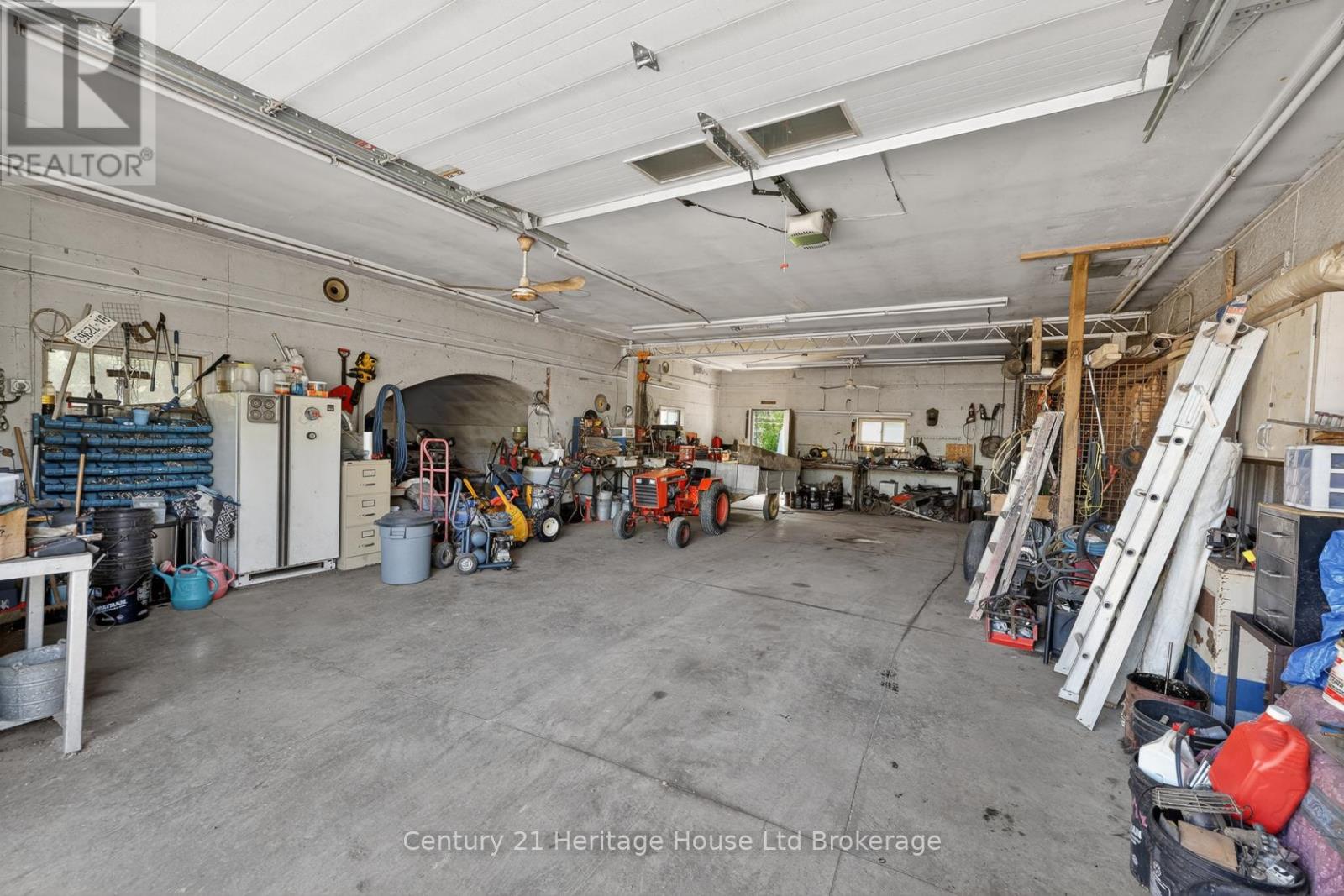 15067 Elginfield Road Property Photo 24