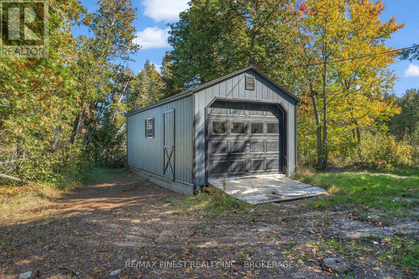 1283a Wilkinson Road Property Photo 8
