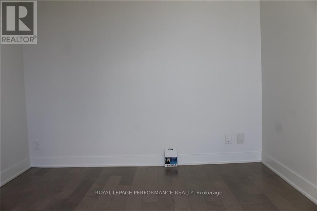 1804 - 20 Daly Avenue Property Photo 3