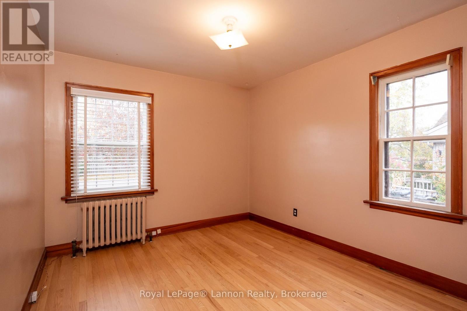 100 Hill Street S Property Photo 18