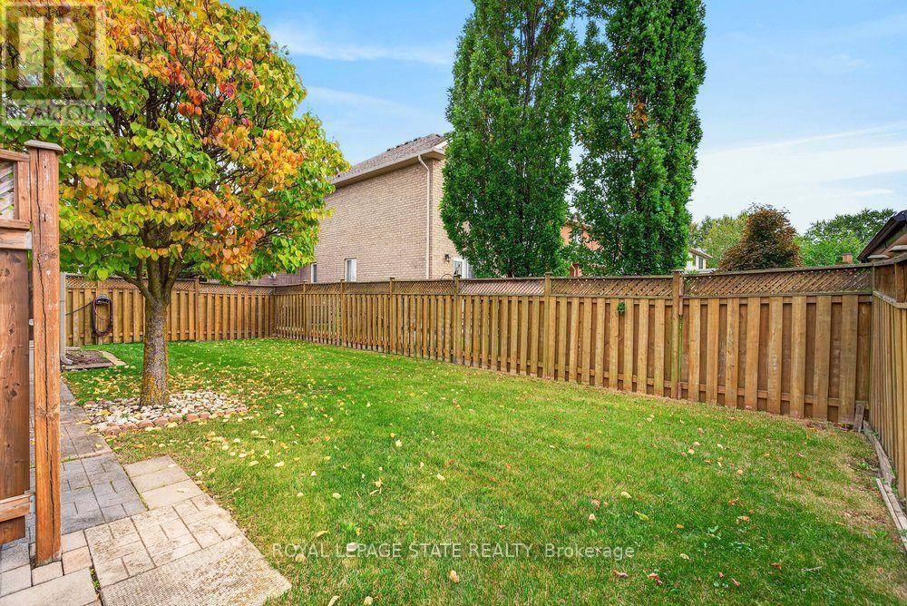 272 Gatestone Drive Property Photo 10