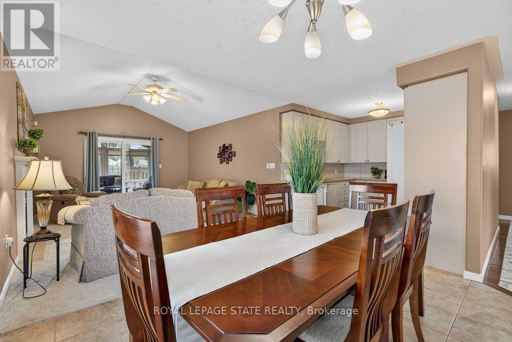 272 Gatestone Drive Property Photo 21