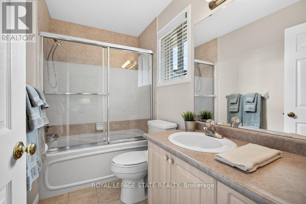 272 Gatestone Drive Property Photo 33