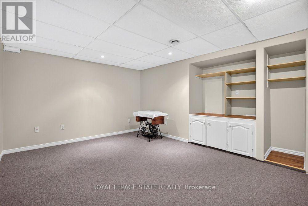 272 Gatestone Drive Property Photo 40